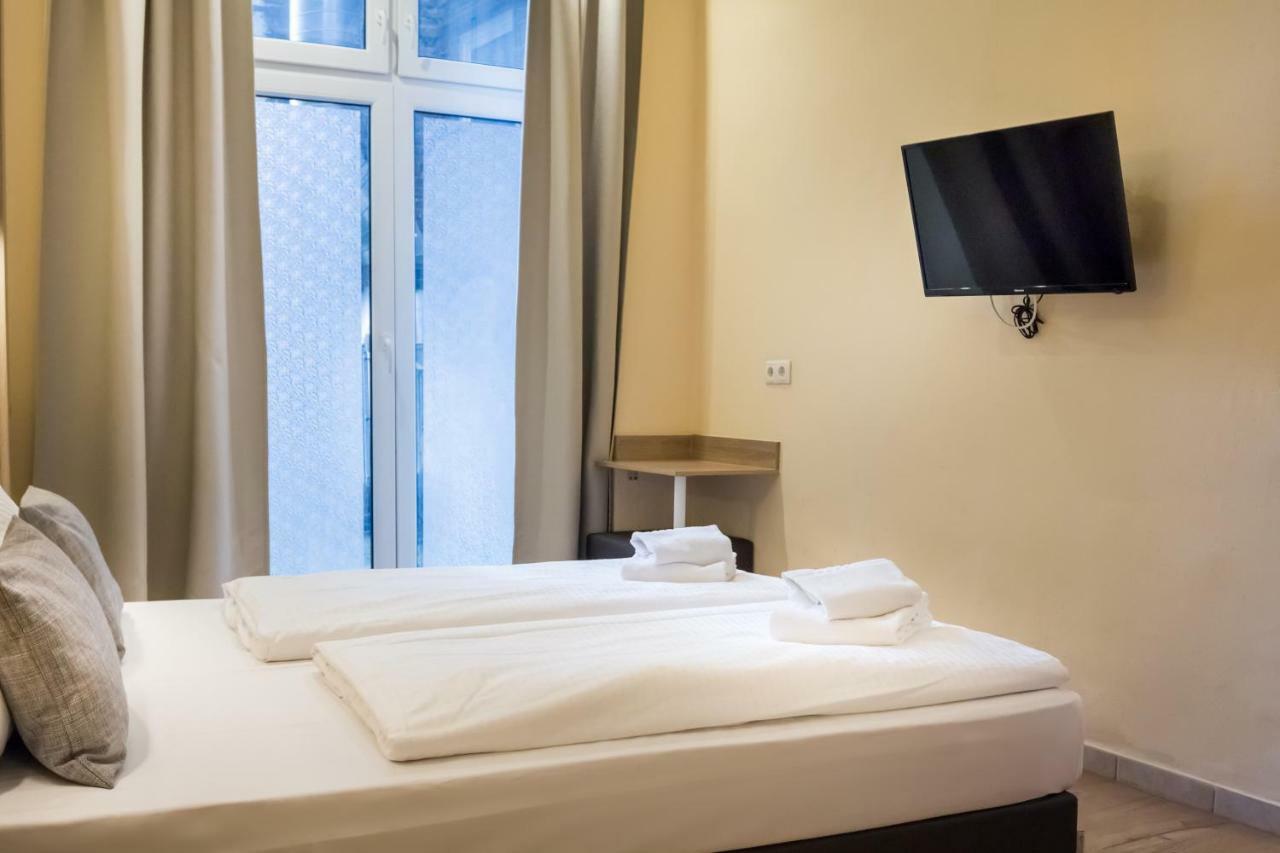 Dingdong Koblenz - City Apartments ภายนอก รูปภาพ